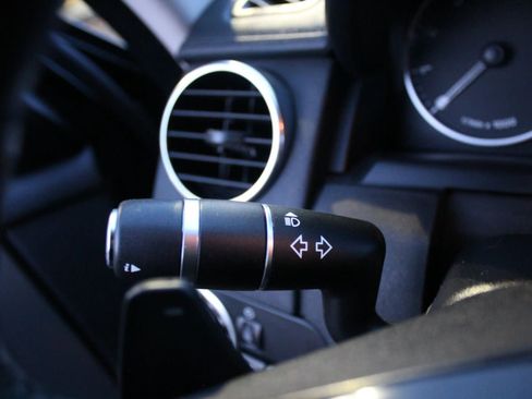 Used 2014 Land Rover LR4 HSE image 21