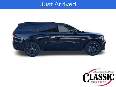 Used 2024 Dodge Durango SXT w/ SXT Blacktop Group image 11