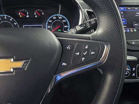 Used 2024 Chevrolet Equinox LS FWD image 35