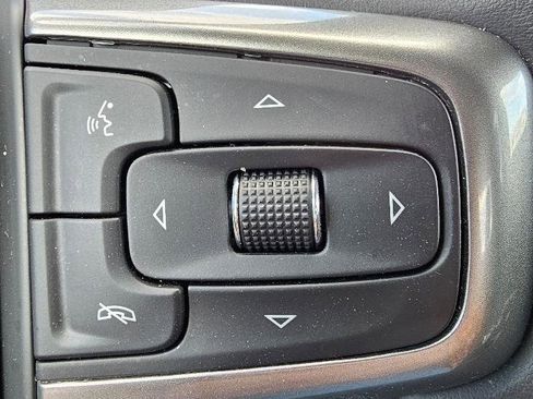 Used 2024 Chevrolet Silverado 1500 LT image 16