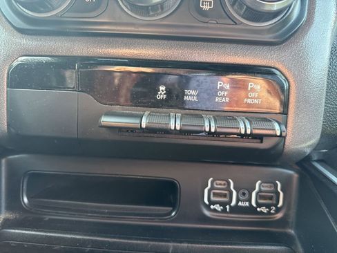 Used 2021 RAM 1500 Big Horn image 37