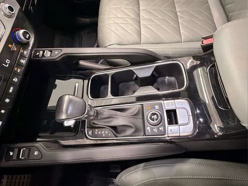 Certified 2023 Kia Telluride SX Prestige X-Pro AWD/4WD image 28