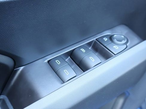 New 2026 GMC Canyon Elevation w/ Convenience Package image 10