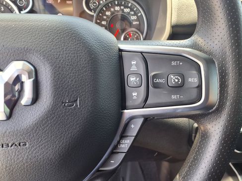 Used 2025 RAM 1500 Tradesman AWD/4WD image 17