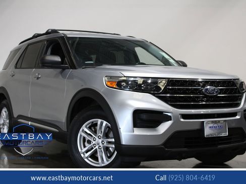 Used 2020 Ford Explorer XLT image 1