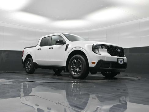 Used 2025 Ford Maverick XLT w/ XLT Luxury Package AWD/4WD image 26