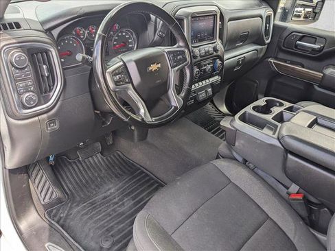 Used 2023 Chevrolet Silverado 2500 LT w/ Convenience Package image 9