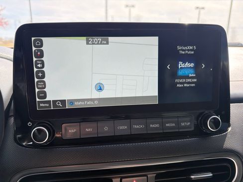 Used 2023 Hyundai Kona Limited AWD/4WD image 24