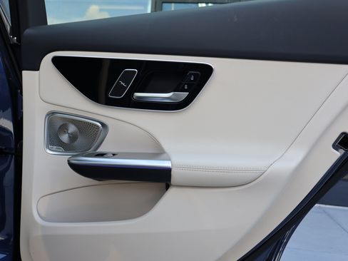 Certified 2025 Mercedes-Benz C 300 Sedan image 23