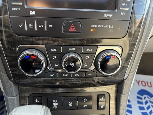 Used 2014 Buick Enclave Leather image 32