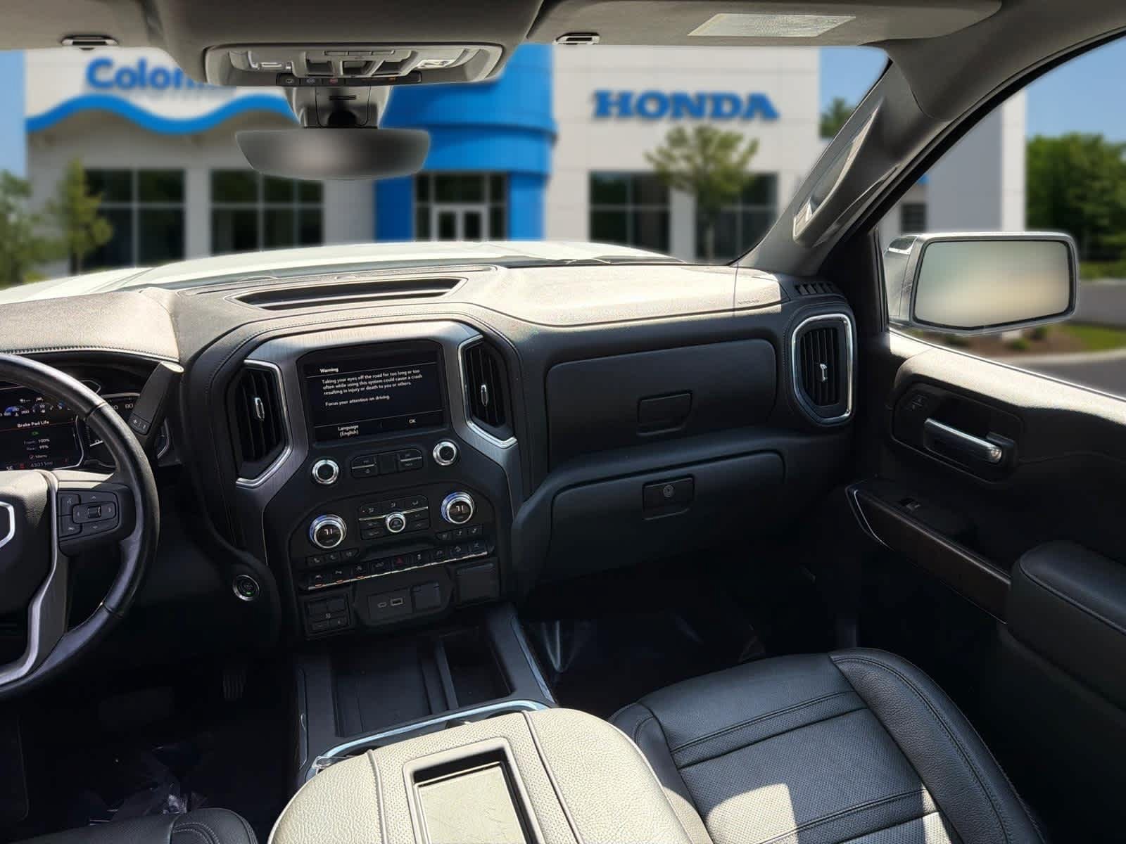 Used 2021 GMC Sierra 1500 Denali w/ Denali Ultimate Package AWD/4WD image 32