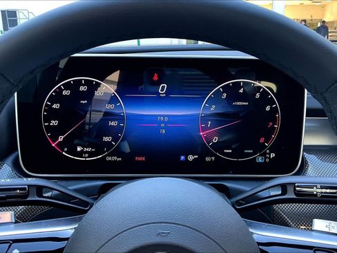 Used 2025 Mercedes-Benz C 300 4MATIC Sedan image 24