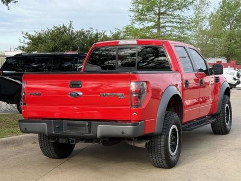 Used 2014 Ford F150 Raptor w/ Equipment Group 801A Luxury image 4