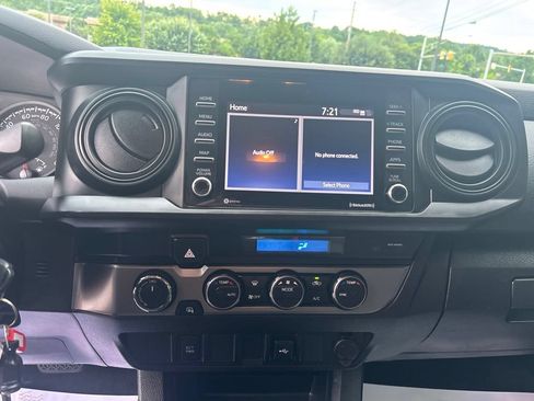 Used 2023 Toyota Tacoma SR AWD/4WD image 33