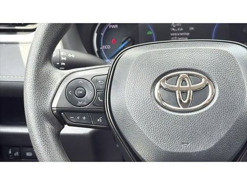 Certified 2025 Toyota RAV4 LE AWD/4WD image 22