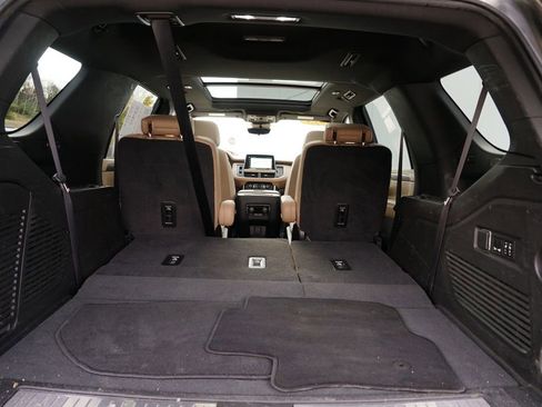 Used 2023 Chevrolet Tahoe Premier image 27