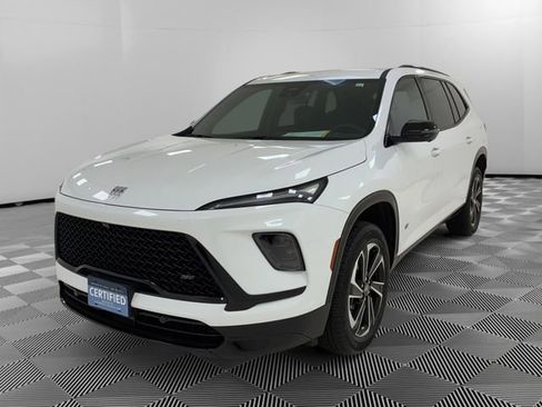 Certified 2025 Buick Enclave Sport Touring image 7