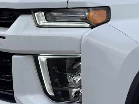 Used 2022 Chevrolet Silverado 2500 LTZ w/ LTZ Plus Package image 6