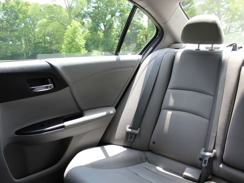 Used 2014 Honda Accord EX-L image 12