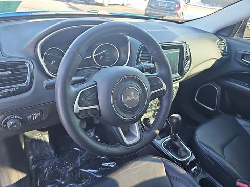 Used 2019 Jeep Compass Limited image 15