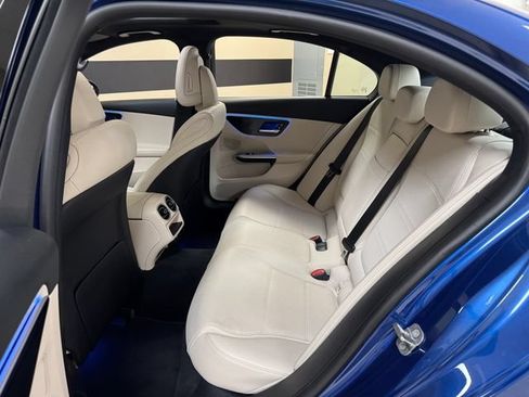 Used 2025 Mercedes-Benz C 300 Sedan image 20