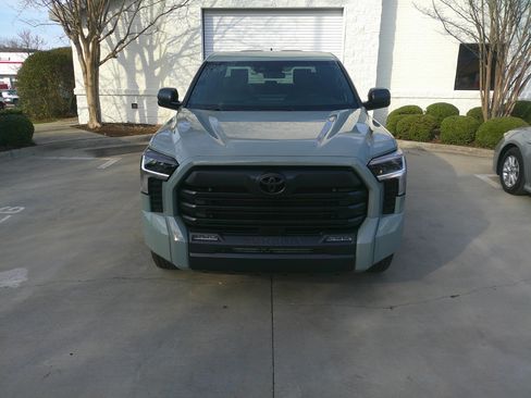 Used 2026 Toyota Tundra SR5 w/ SR5 Premium Package image 3