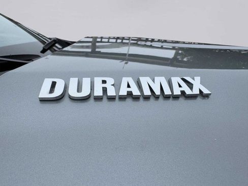 Used 2023 Chevrolet Silverado 1500 RST image 11