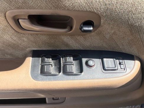 Used 2004 Honda CR-V EX image 26