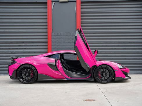 Used 2019 McLaren 600LT RWD image 15