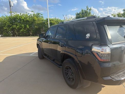 Used 2024 Toyota 4Runner SR5 image 5