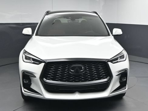Used 2024 INFINITI QX50 Sport FWD image 2