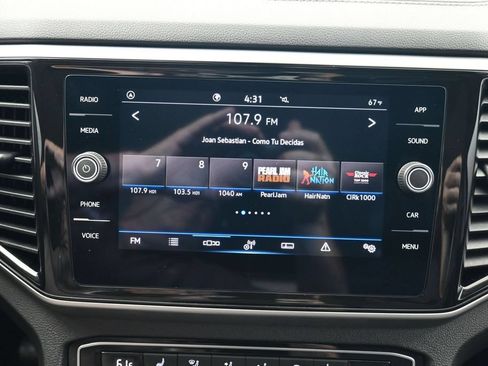 Used 2023 Volkswagen Atlas SE w/ Panoramic Sunroof Package FWD image 14