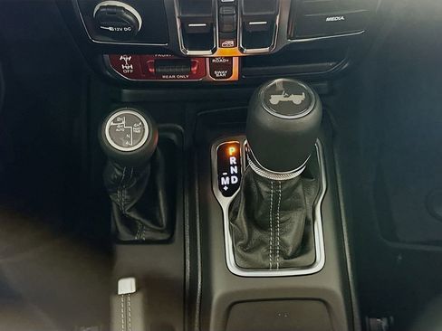 New 2026 Jeep Wrangler Unlimited Rubicon AWD/4WD image 12