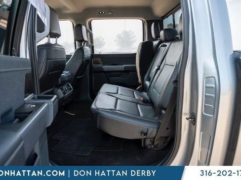 Used 2022 Ford F150 Lariat w/ Trailer Tow Package image 26