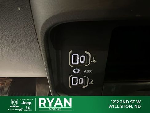 New 2026 RAM 2500 Big Horn AWD/4WD image 39