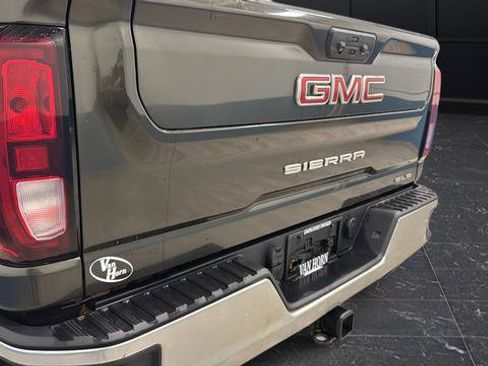 Used 2023 GMC Sierra 2500 SLE w/ SLE Convenience Package image 33
