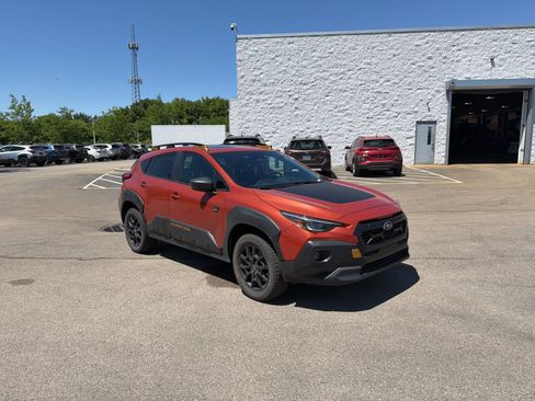Used 2024 Subaru Crosstrek 2.5i Wilderness w/ Wilderness Package AWD/4WD image 11