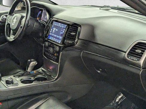 Used 2020 Jeep Grand Cherokee Limited w/ Luxury Group II image 23