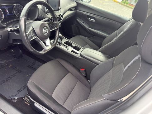 Used 2022 Nissan Sentra SV image 8