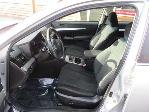 Used 2014 Subaru Legacy 2.5i Premium image 15