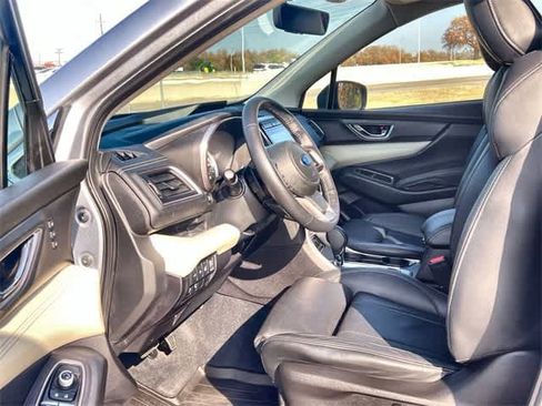 Used 2021 Subaru Ascent Limited w/ Popular Package #2A image 3