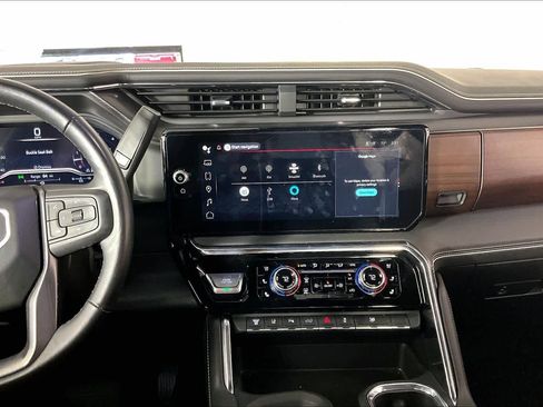 Certified 2025 GMC Sierra 3500 Denali Ultimate image 7