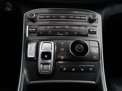 Used 2021 Hyundai Santa Fe Limited image 28