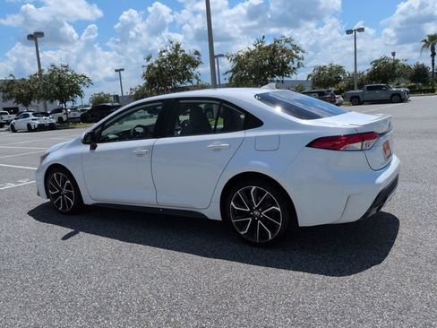 Used 2020 Toyota Corolla SE FWD image 6