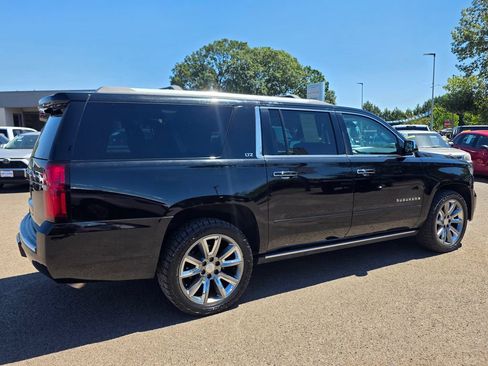 Used 2015 Chevrolet Suburban LTZ AWD/4WD image 35