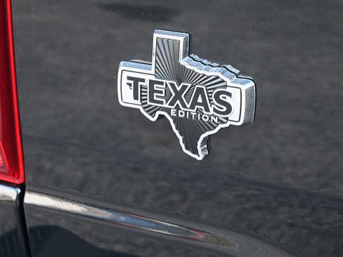 New 2026 Ford F150 XLT w/ Equipment Group 302A MID image 6