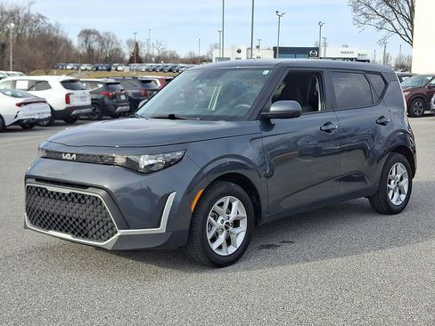 Used 2024 Kia Soul LX w/ Option Group 015 image 3