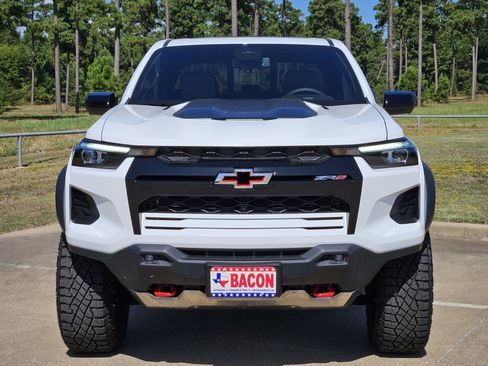 New 2026 Chevrolet Colorado ZR2 w/ Technology Package image 2