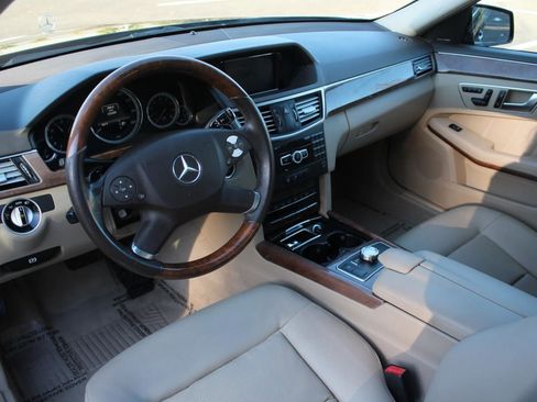 Used 2013 Mercedes-Benz E 350 4MATIC Sport Sedan image 19