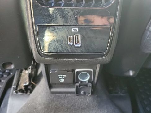 Used 2022 Jeep Compass Latitude w/ Convenience Group FWD image 11